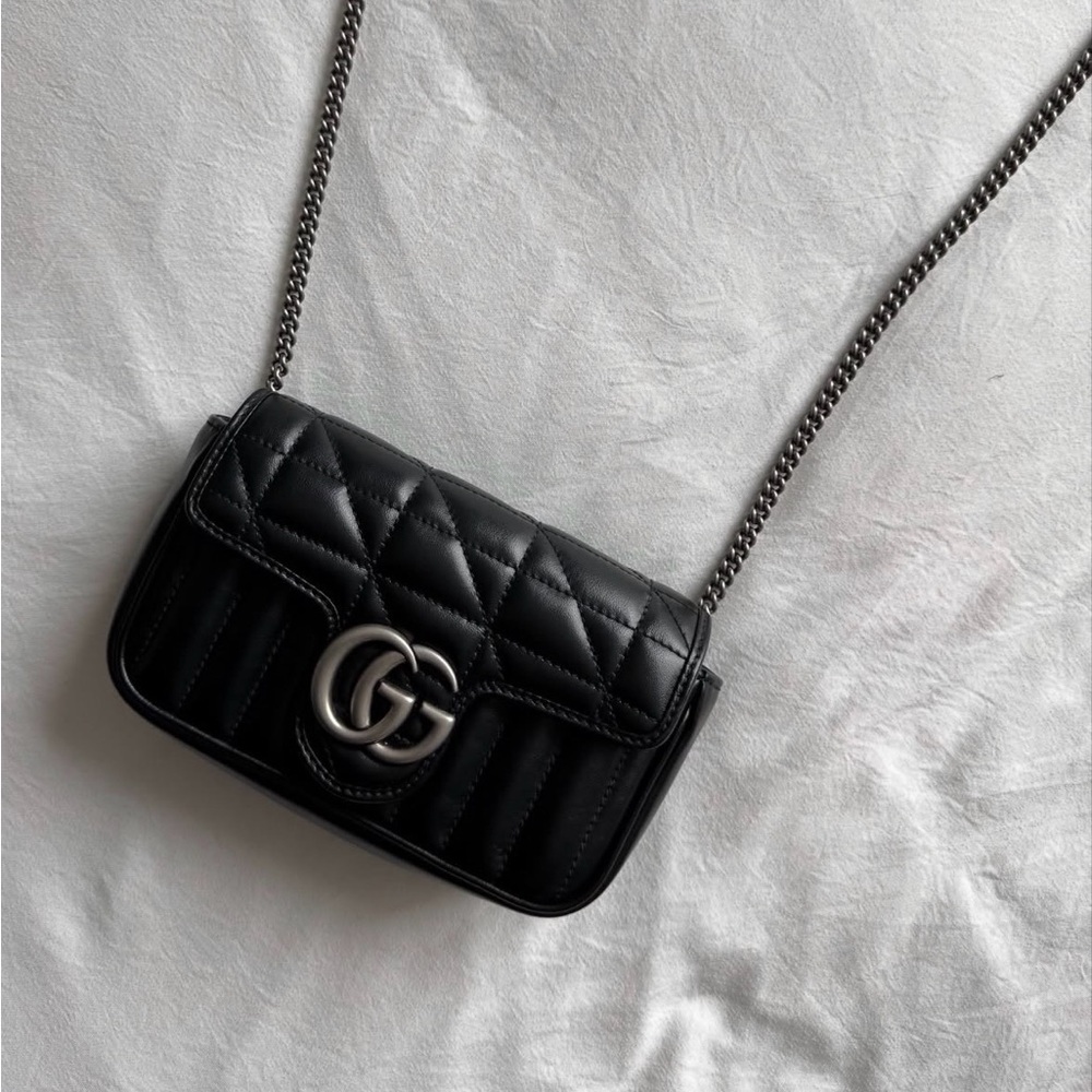 Gucci Super Mini GG Marmont Bag / BLACK + SILVER - Picture 9 of 11